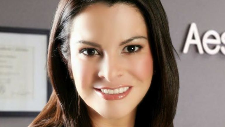 Dr. Crystiane Couto