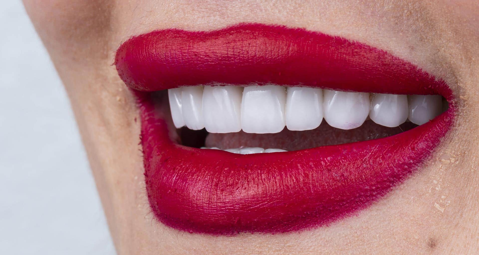 Cosmetic Dentistry in Simi Valley: Boosting Your Smile and Confidence